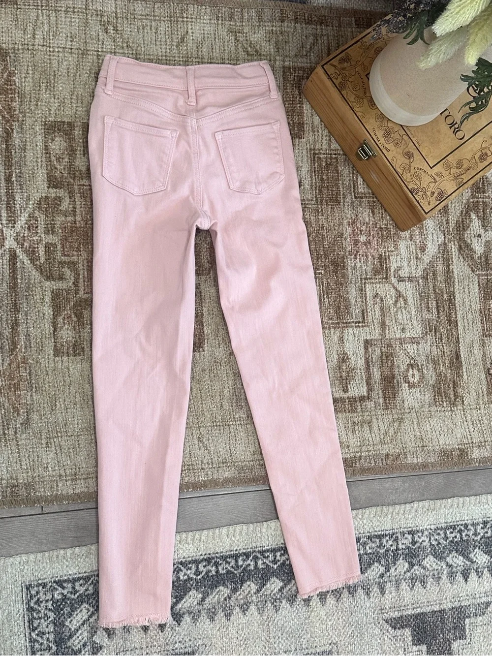 Old Navy Girls Extra High Rise Light Pink Rockstar Jeggings Skinny Jeans sz 8